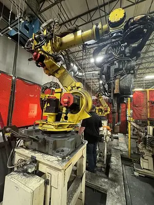 Used 2014 FANUC FANUC R-2000IB/165F Robots Michigan US | Aucto #1306836