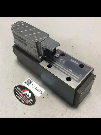 Used BOSCH 0 811 404 752 Valves/Fittings Michigan US | Ideal Machinery #577061