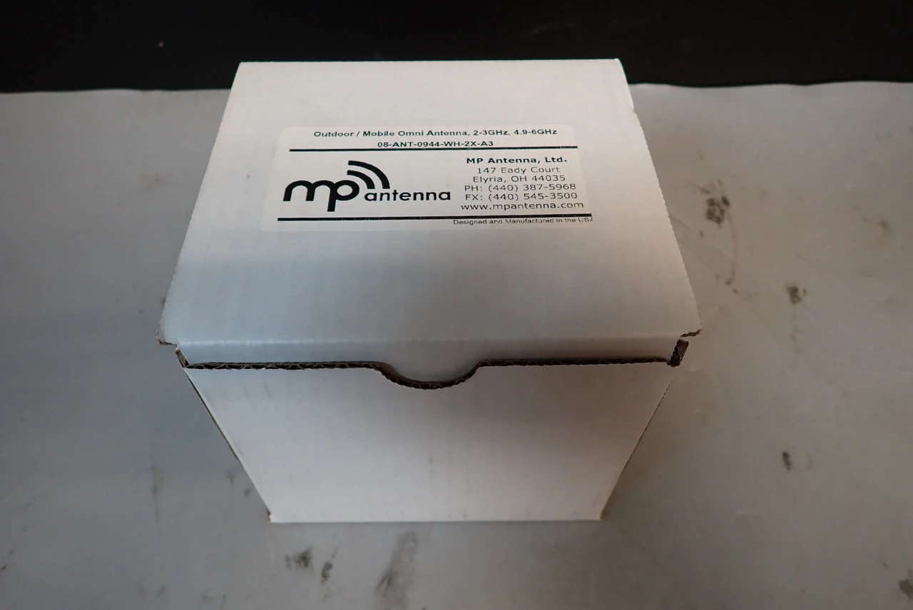 NEW MP ANTENNA 08-ANT-0944-WH-2X-A3