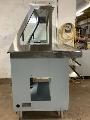 152-0607 Duke SWD600 Sandwich Salad Full Service Self Contained Prep Cooler Case