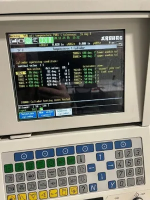 2000 ARBURG 220S-150-35 Injection Molding Horizontal/Vertical | Machinery Network (4)