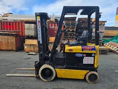 USED 1998 HYSTER E50XM-33