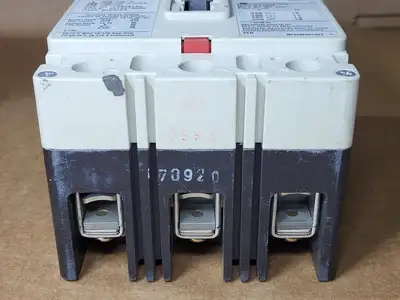 USED EATON CUTLER-HAMMER FDB3015S