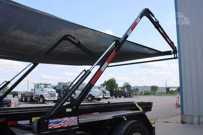 New | in-Stock 2027 PETERBILT 548 Rolloff Trucks Texas US | Roll Off Truck World #1492013