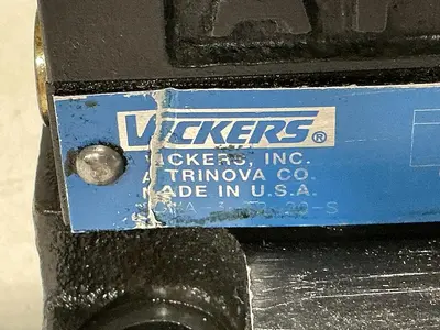 USED VICKERS DG4V-3S-22A-M-U-HL7-60-EN490