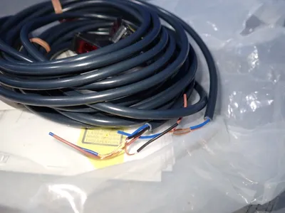 New | in-Stock OMRON E3ZLT61 Photoelectric Sensors Ohio US | HGR 24 #831455