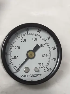 New | in-Stock ASHCROFT 0-100 Universal Pressure Meters Ohio US | Surplus Asset Holdings #1436940