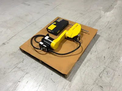 USED FANUC SR-6IA