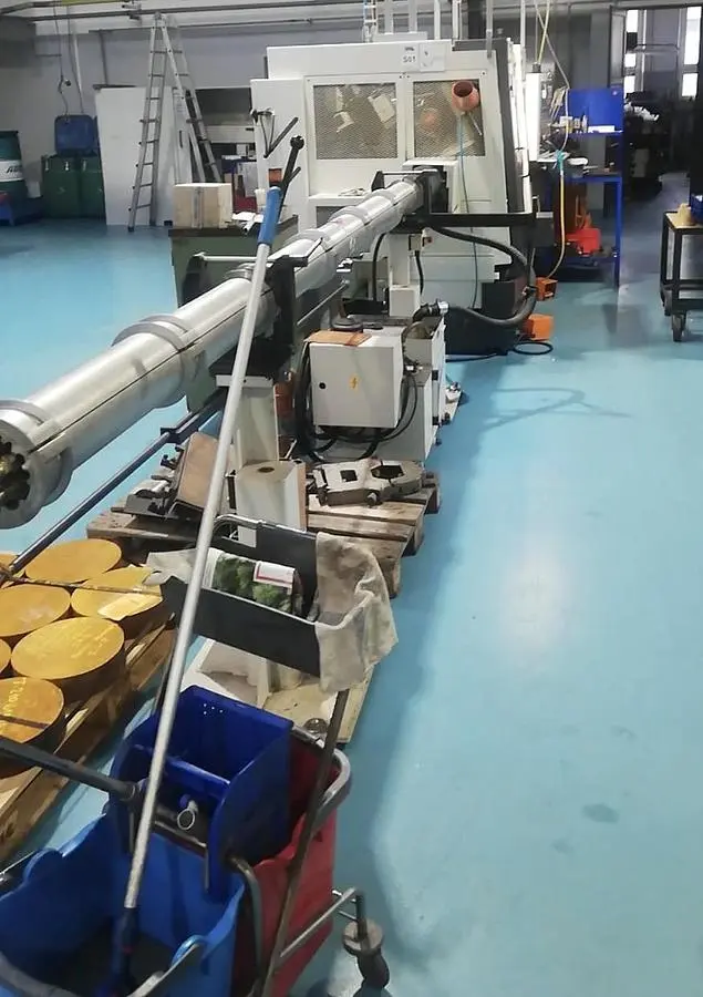 USED 2006 NAKAMURA-TOME WT-100