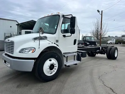 Used 2015 FREIGHTLINER M2106 Tractors & Trailers Washington US | Puget Sound Truck Sales #1540981