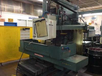 USED 1983 MATSUURA MC-1000V-DC