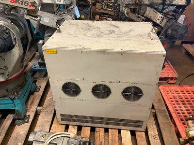 USED YASKAWA YASNAC XRC UP20