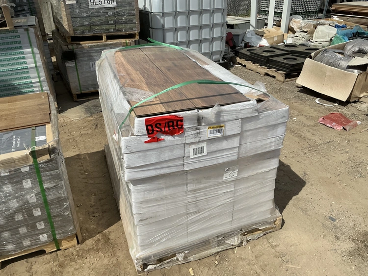 Used _UNKNOWN_ _UNKNOWN_ Flooring, Windows, and Doors Michigan US | Miedema Asset Management Group #1180560