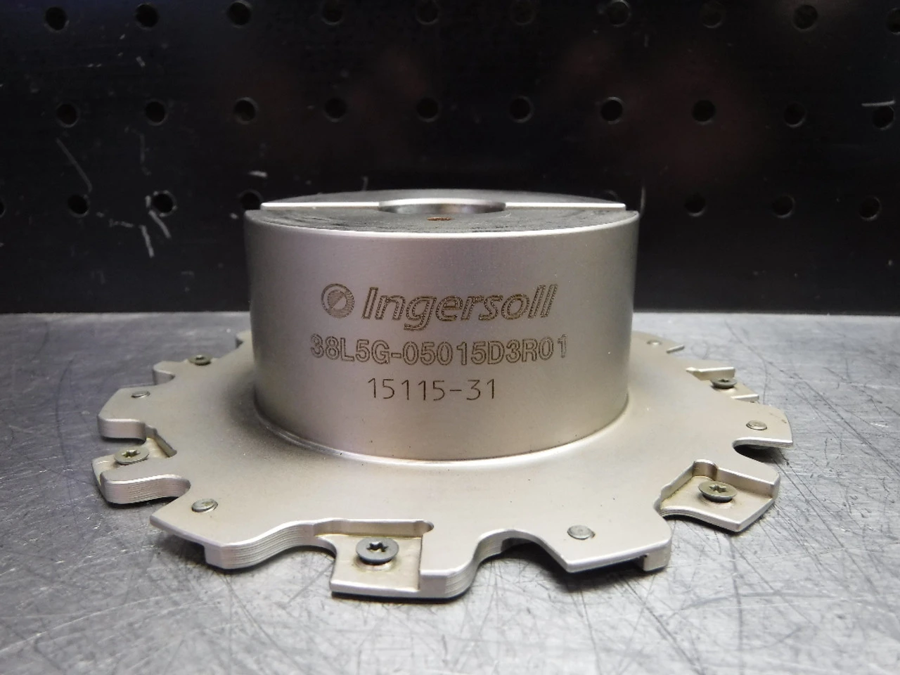 Ingersoll 5" Indexable Slot Milling Cutter 1" Arbor 38L5G-05015D3R01 (LOC777)