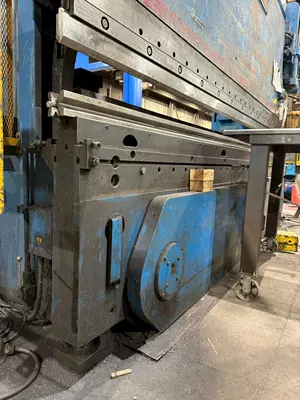 USED CINCINNATI 230 AF