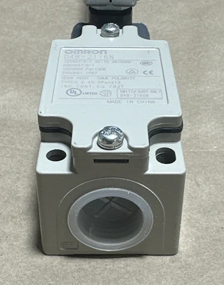 NEW Omron D4B-2116N