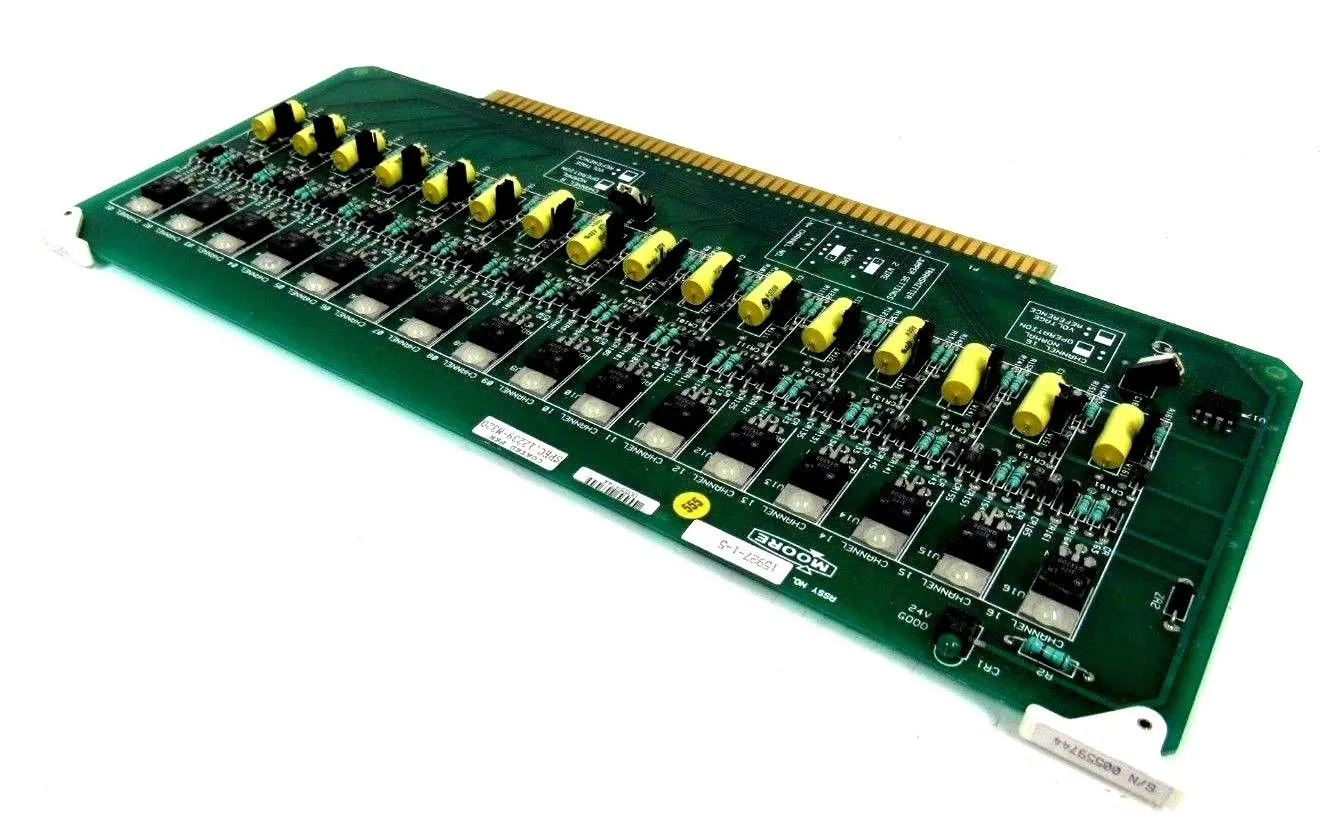 USED MOORE 15927-1-5 PC BOARD 1592715 12239-M320
