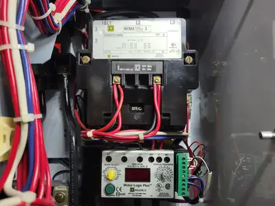 USED SQUARE D MODEL 6