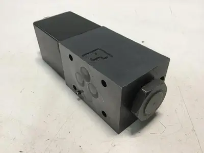 USED VICKERS DG4V-3S-22AL-M-U-H5-60
