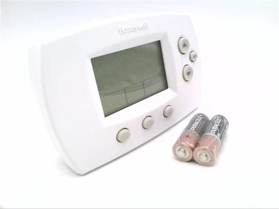 Honeywell TH6220D1002 Programmable Thermostat [New]
