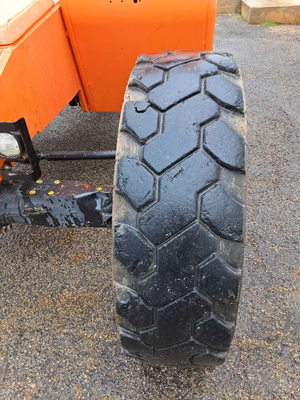 USED 2017 Skytrak 8042