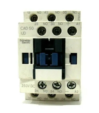 USED SCHNEIDER ELECTRIC CAD50UD CONTROL RELAY