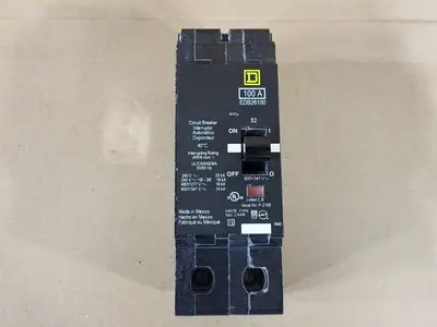 NEW SQUARE D EDB26100