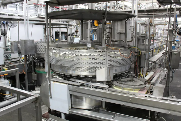 Used _UNKNOWN_ _UNKNOWN_ Can Fillers Washington US | The Equipment Butler #1047337