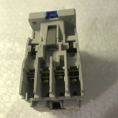 USED CUTLER HAMMER D15CR40