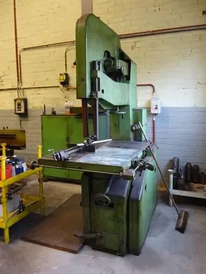 USED SCHMALTZ VERTICAL SAW