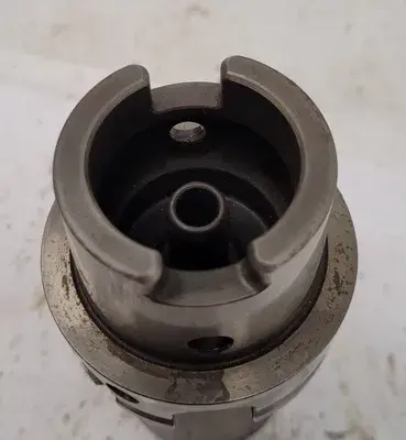 USED KENNAMETAL HSK63AWN20100M