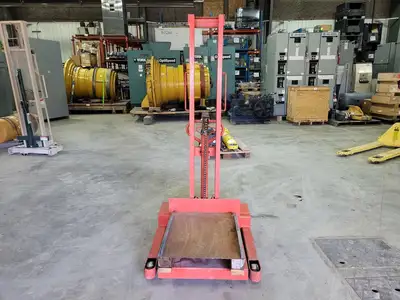 USED MAHAFFY MATERIALS SLH2424-70