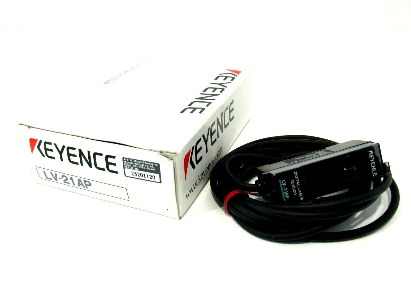 NEW KEYENCE LV-21AP DIGITAL LASER SENSOR LV21AP