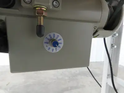 Eagle Huei Hwang Industrial Sewing Machine 120V Bottom Feed Zigzag