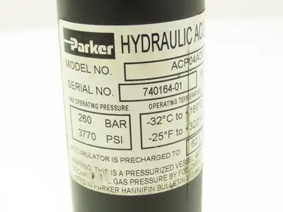 Parker ACP04AD008R57H Forklift Hydraulic Accumulator 900 PSI Off Hyster E80XN