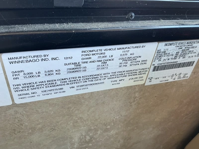 USED 2013 WINNEBAGO F53