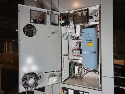 USED EATON SVX005A1-5A4N1