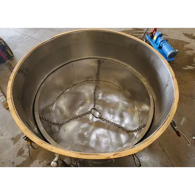 Used Stainless Steel Liquid Strainer Tank 395 Gallon Capacity w/ CIP spray ball