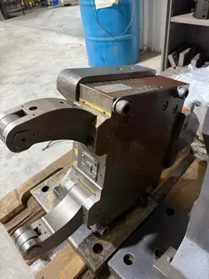 2012 DOOSAN PUMA 400LC CNC Lathes | Toolquip, Inc. (6)