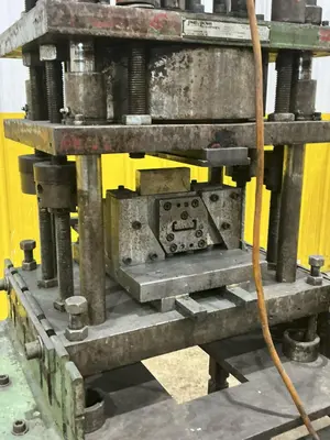 12 TON PNEUPOWR AIRAM MODEL #4P12 PNEUMATIC PRESS 3” STROKE: YOBRO #24862
