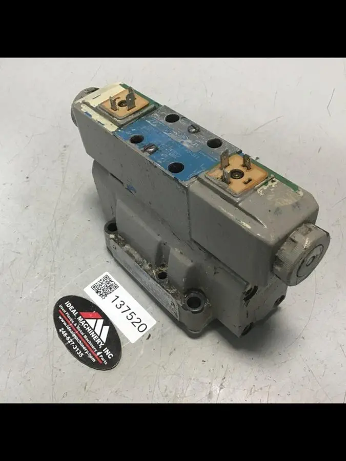 USED VICKERS DG4V-3-6C-M-U-HL7-60-B13