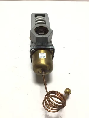Johnson Controls V46AE-1 Pressure-Actuated Water-Regulating Valve 1-1/4″NPT