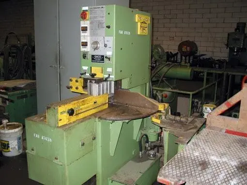 Used TRENNJAEGER LTS 400 Circular Cold Saws | Apt International N.V #364840