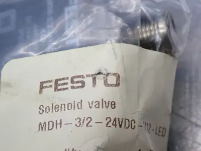 NEW FESTO 688249