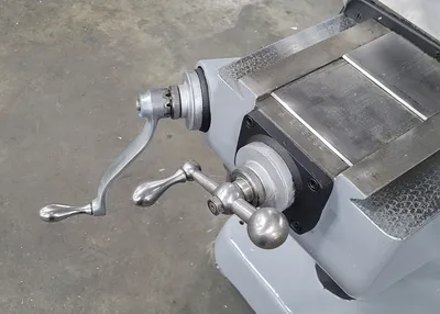Used BRIDGEPORT Series 1 2 HP Vertical Mills Kentucky US | Machinery Central #1305341