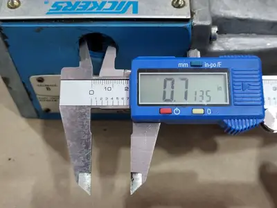 NEW VICKERS 857188 DG4S4-012B-50-S324