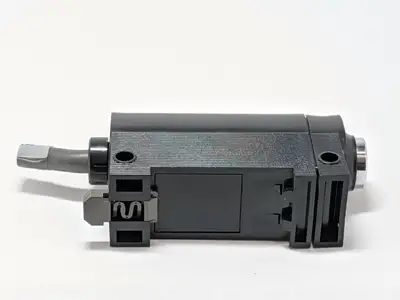 Used OMRON IDENTIFICATION SYSTEM R/W HEAD AMPLIFIER Misc Industrial Equipment | Maverick Industrial Sales #1109000
