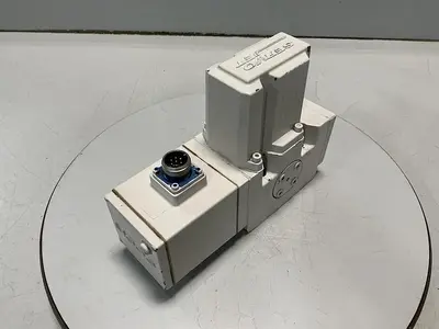 USED MOOG D661-5009