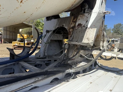 Used 2014 MACK PINNACLE CXU613 Concrete Mixer Trucks California US | Mittry Construction #1461215