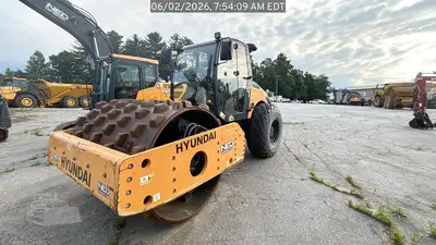 Used 2022 HYUNDAI HR120C-9 Single Drum Rollers North Carolina US | National Equipment Dealers #1422790